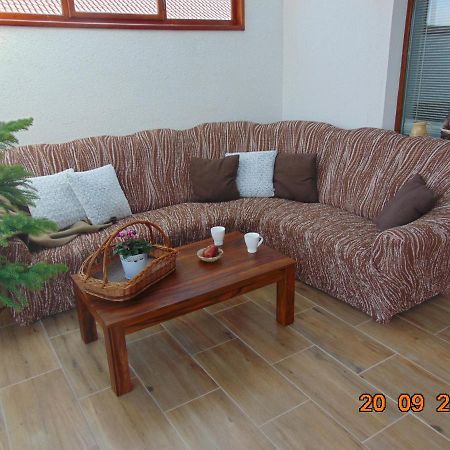 Privat Alfa Lägenhet Hrabušice Exteriör bild