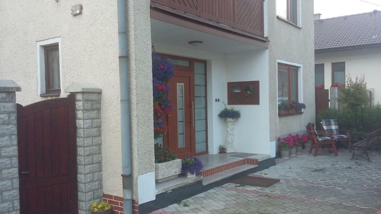 Privat Alfa Lägenhet Hrabušice Exteriör bild